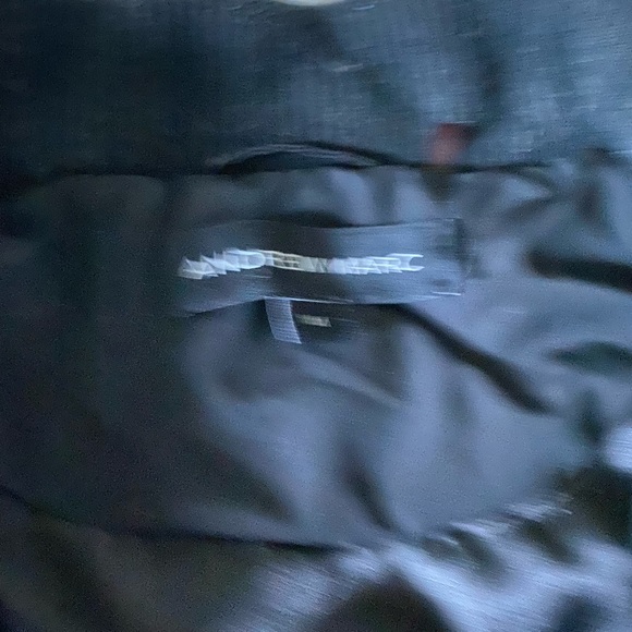 Andrew Marc adorable turtleneck puffy vest. Super sporty and cute - Picture 3 of 3